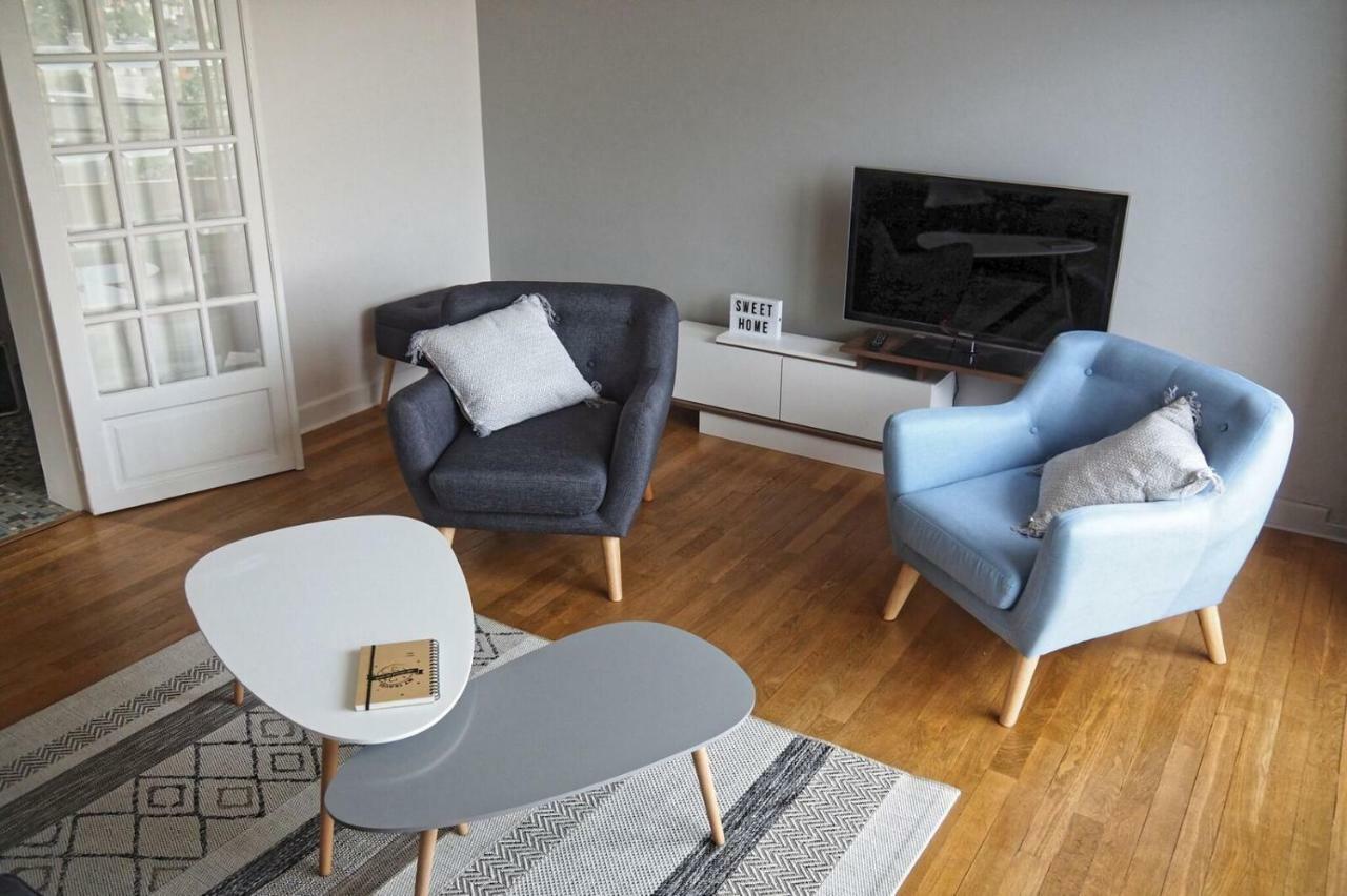 Paraire Rodez Extérieur photo