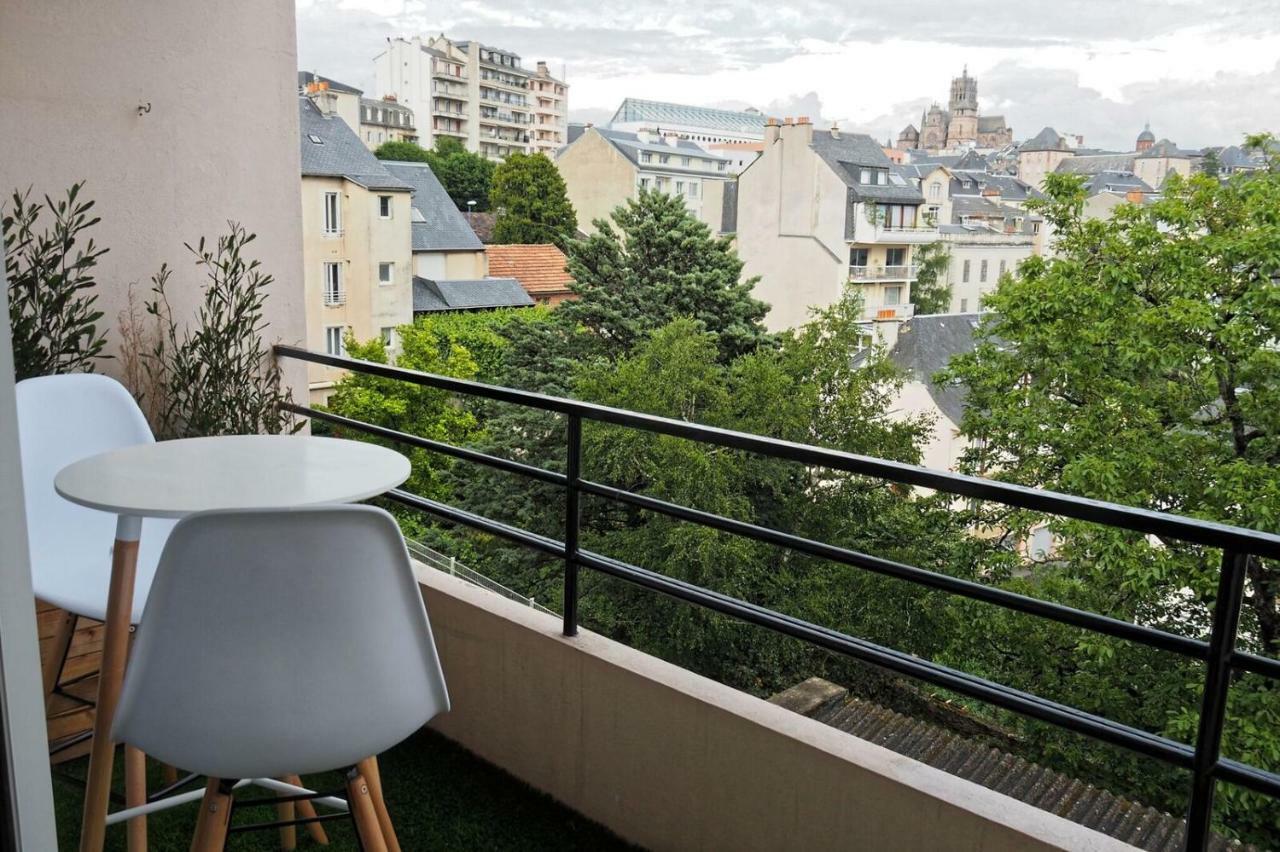 Paraire Rodez Extérieur photo